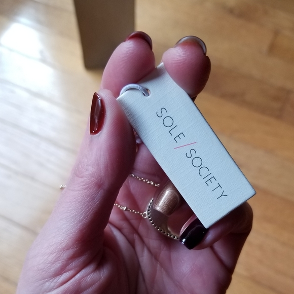 Soul Society Gemstone Necklace - Picture 3 of 5